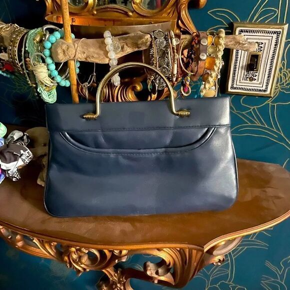 Vintage Handbags - Beautiful vintage purse. Can be carried with cute handles or with chain strap